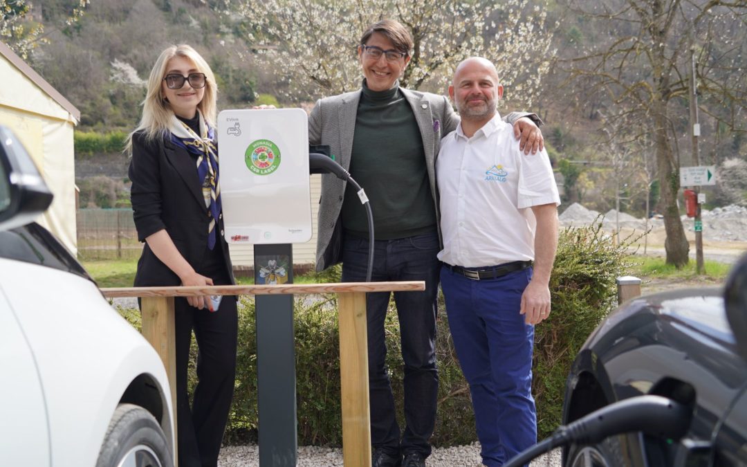 Power to the plug-ins celebrated at the Camping Les Templiers made possible by Lepton Charity Foundation with a media support of MonAsia Association.